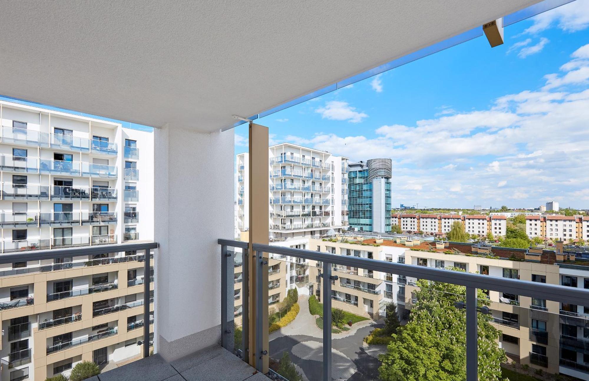 Lasek Marcelinski Comfy Apartment Poznan Exterior photo